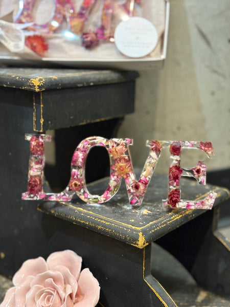 “Love” Dried flower decor sign