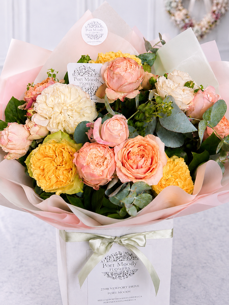 Signature Garden Rose Bouquet