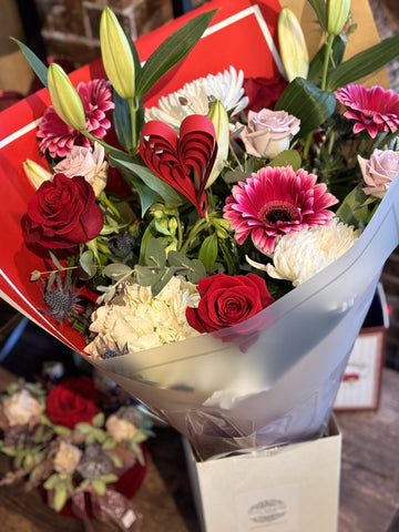 Dozen Roses RED with Luxury Wrapping – Port Moody Flowers