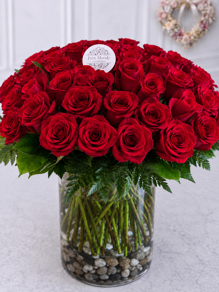 “The Signature 50” Red Roses Vase