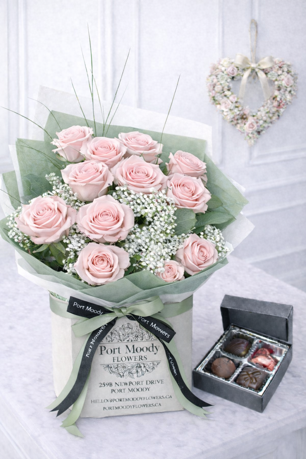 Luxury Dozen Pink Roses – Port Moody Flowers