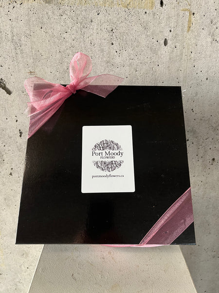 Signature ‘Hello Baby’ Gift Box - Pink