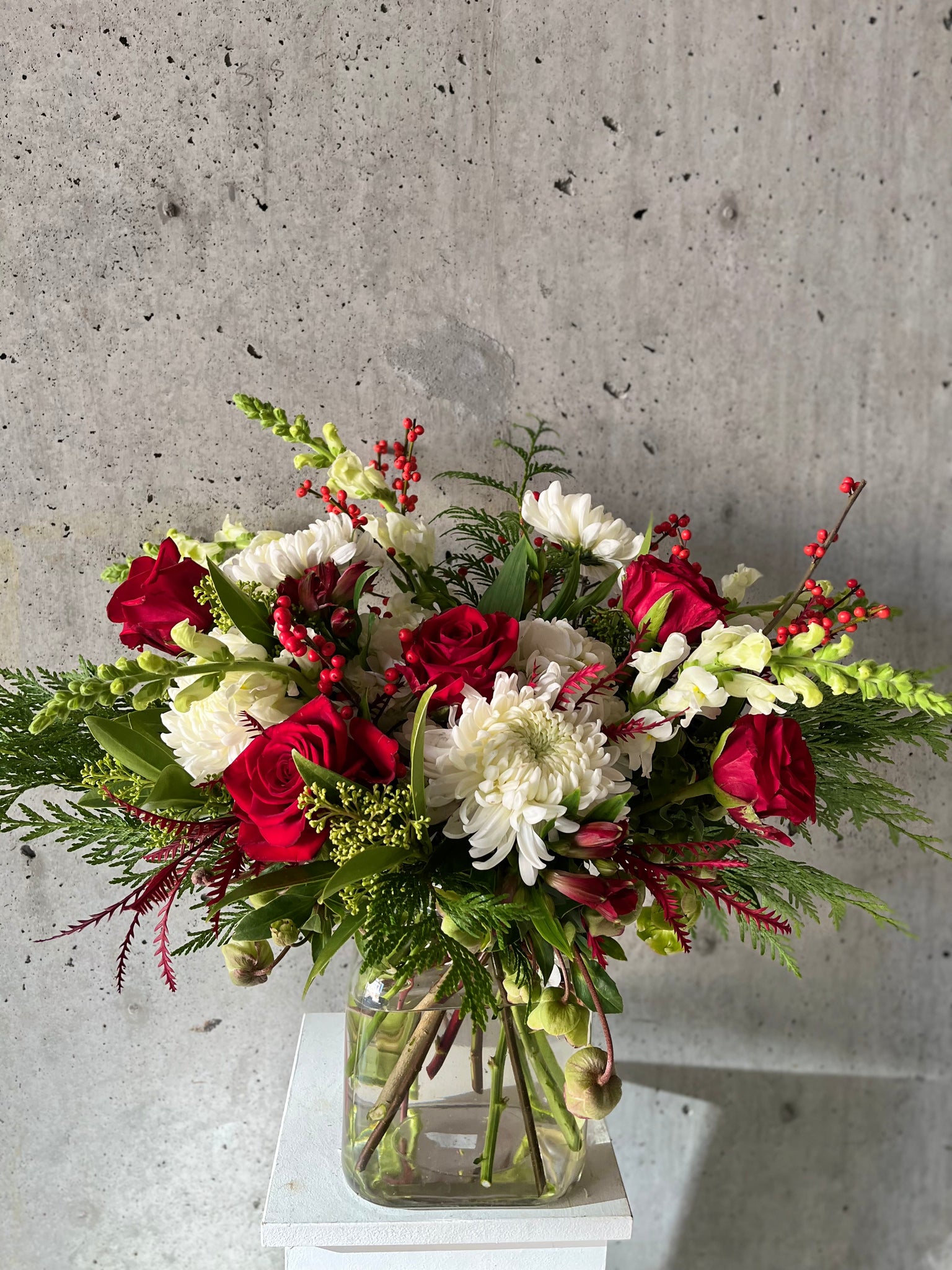 The Winter Vase - Pick your size